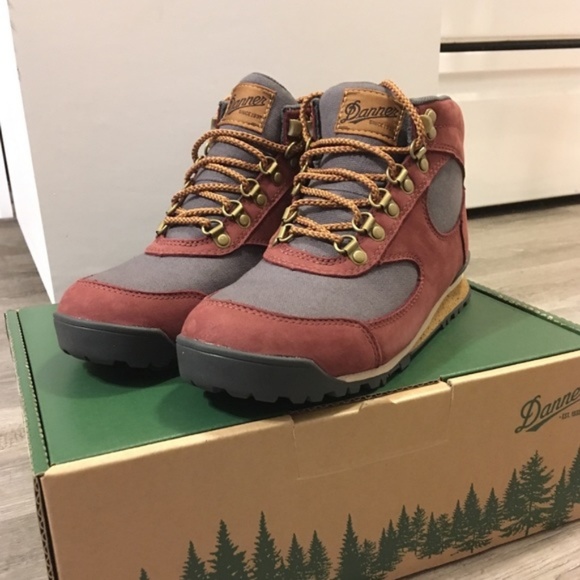 women's danner jag